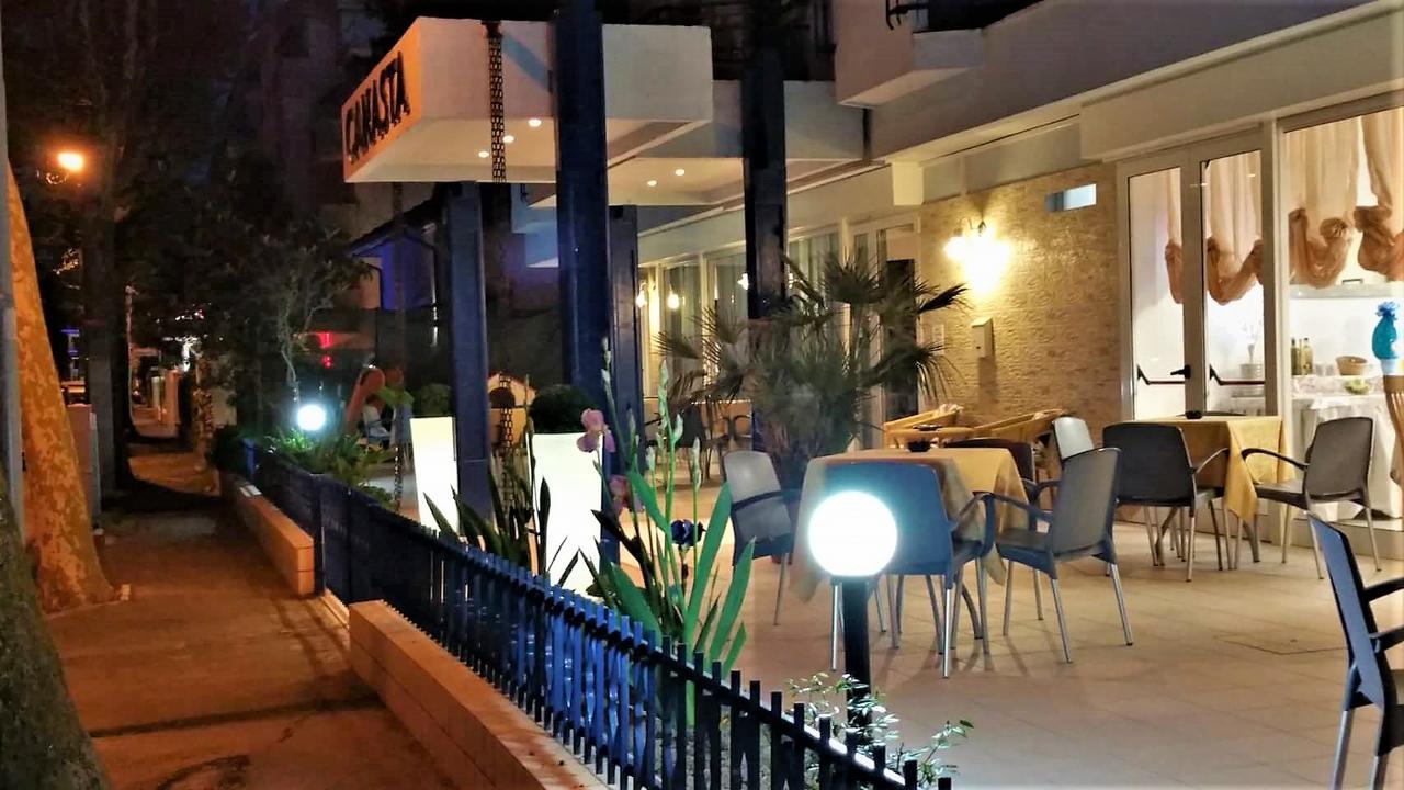 Hotel Canasta Riccione Buitenkant foto