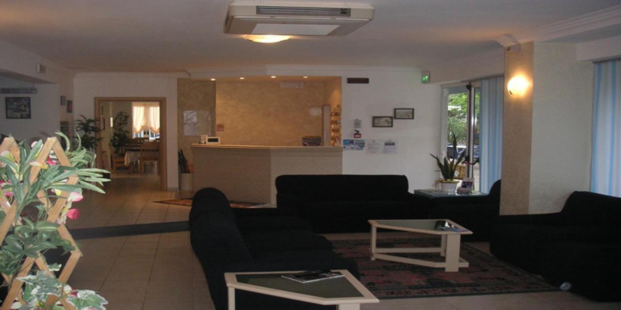 Hotel Canasta Riccione Buitenkant foto